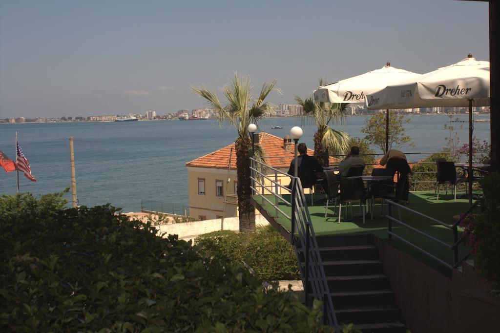 מלון Vlorë Ambasador מראה חיצוני תמונה