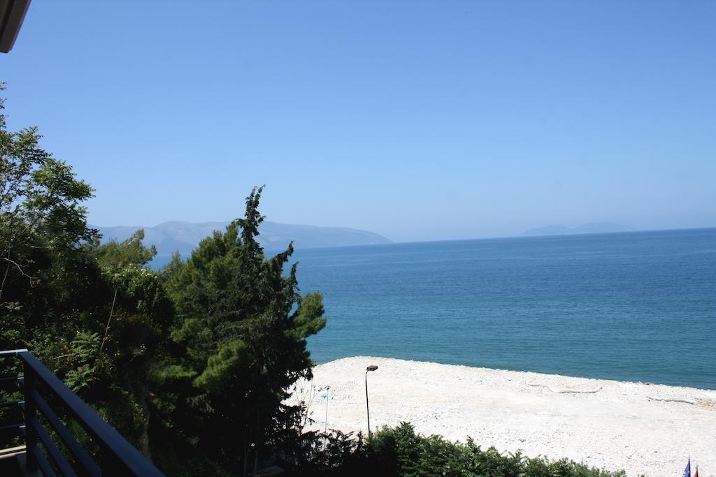 מלון Vlorë Ambasador מראה חיצוני תמונה