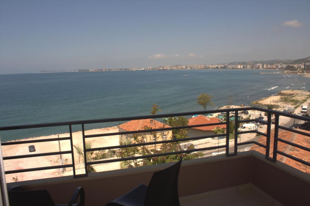 מלון Vlorë Ambasador מראה חיצוני תמונה